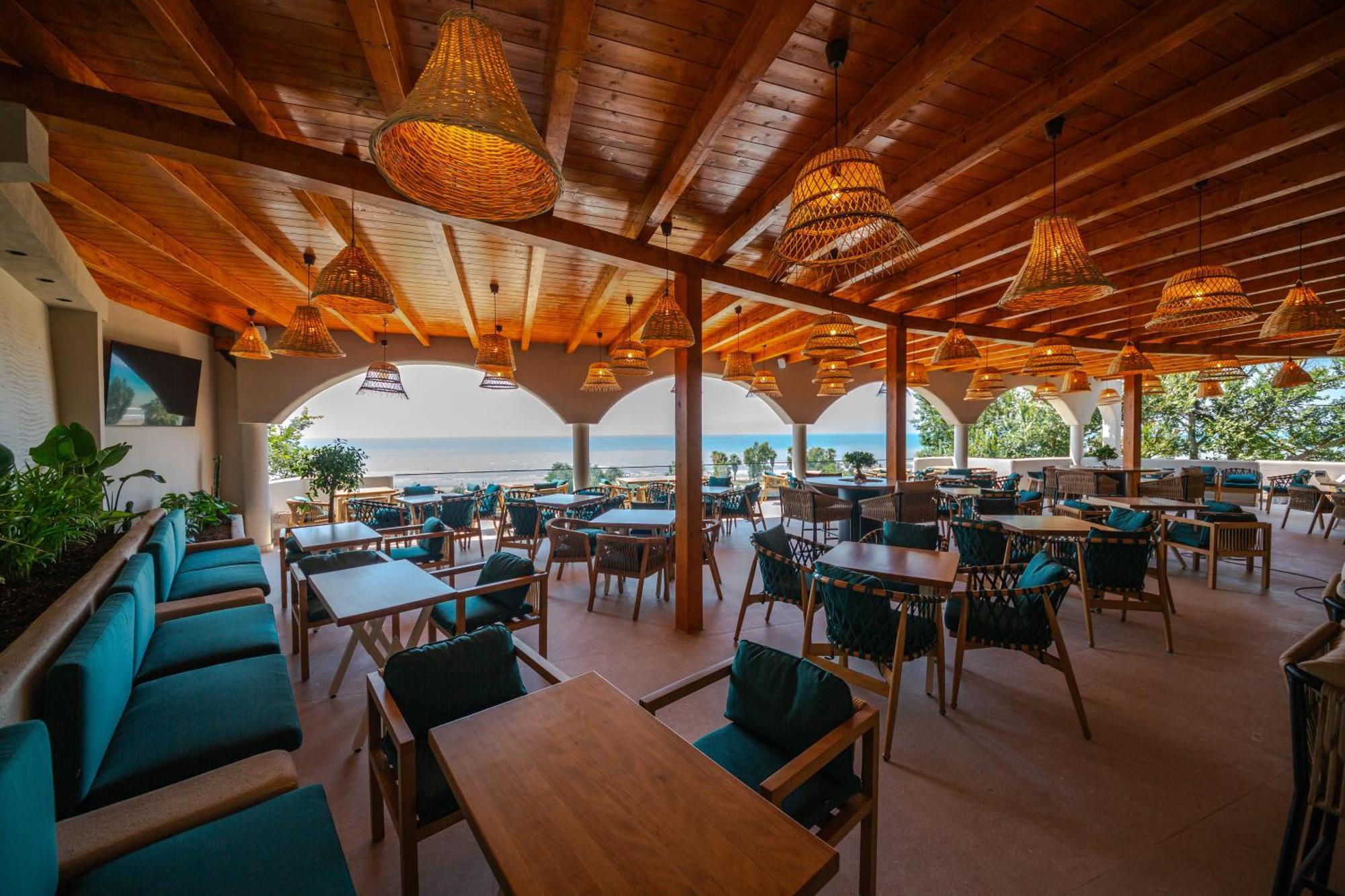 Emara Boutique Hotel Kavaje Exterior photo
